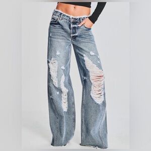 SER.O.YA Mountain Wide Leg Aspen Low Rise Jean in
Sorrentino Size 29 NWT